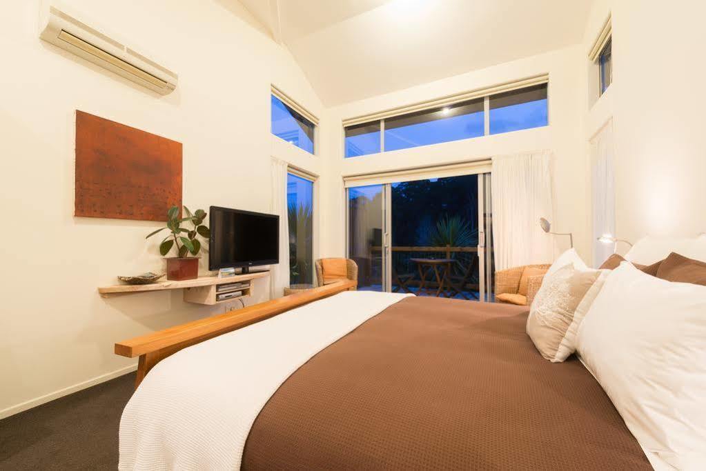 كيريكيري Stone Store Lodge المظهر الخارجي الصورة